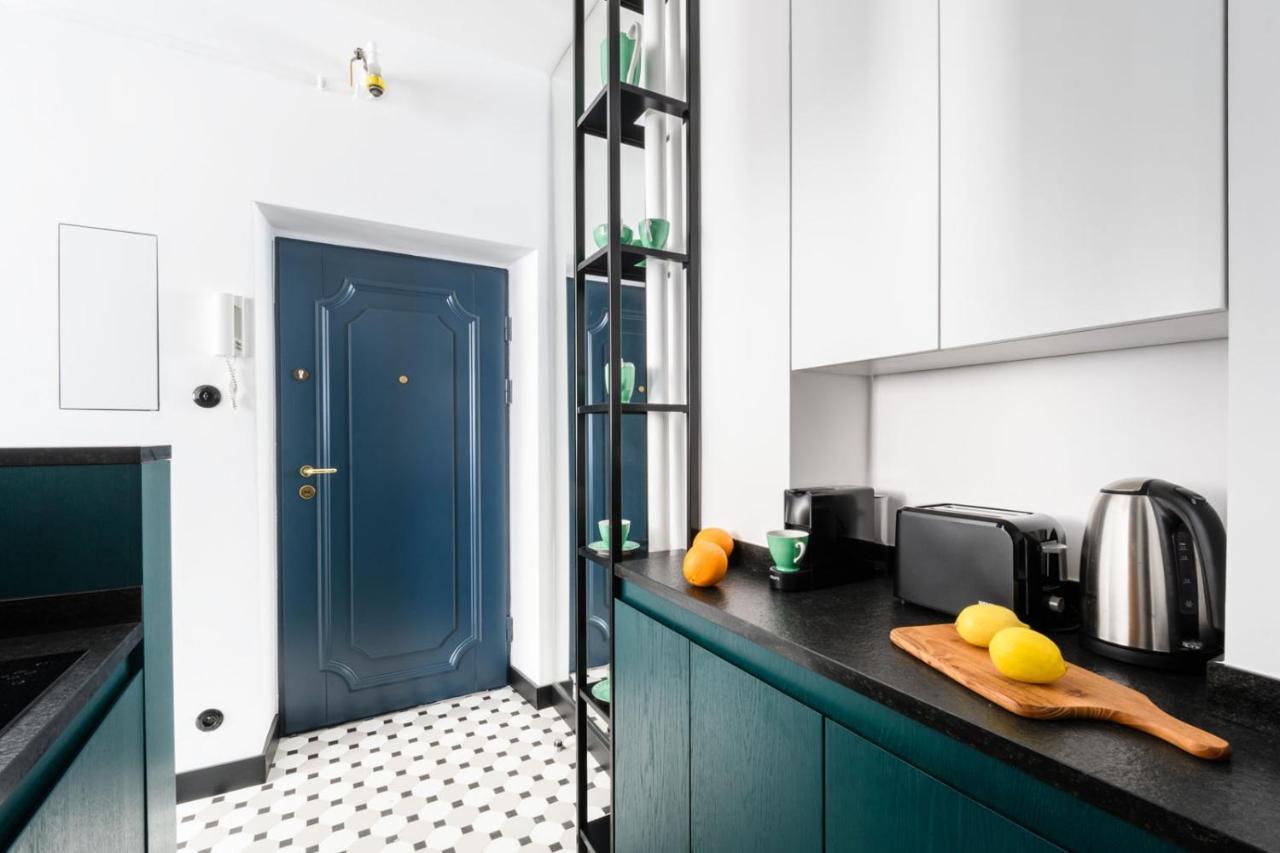 P&O Serviced Apartments Old Town Square Studio วอร์ซอ ภายนอก รูปภาพ